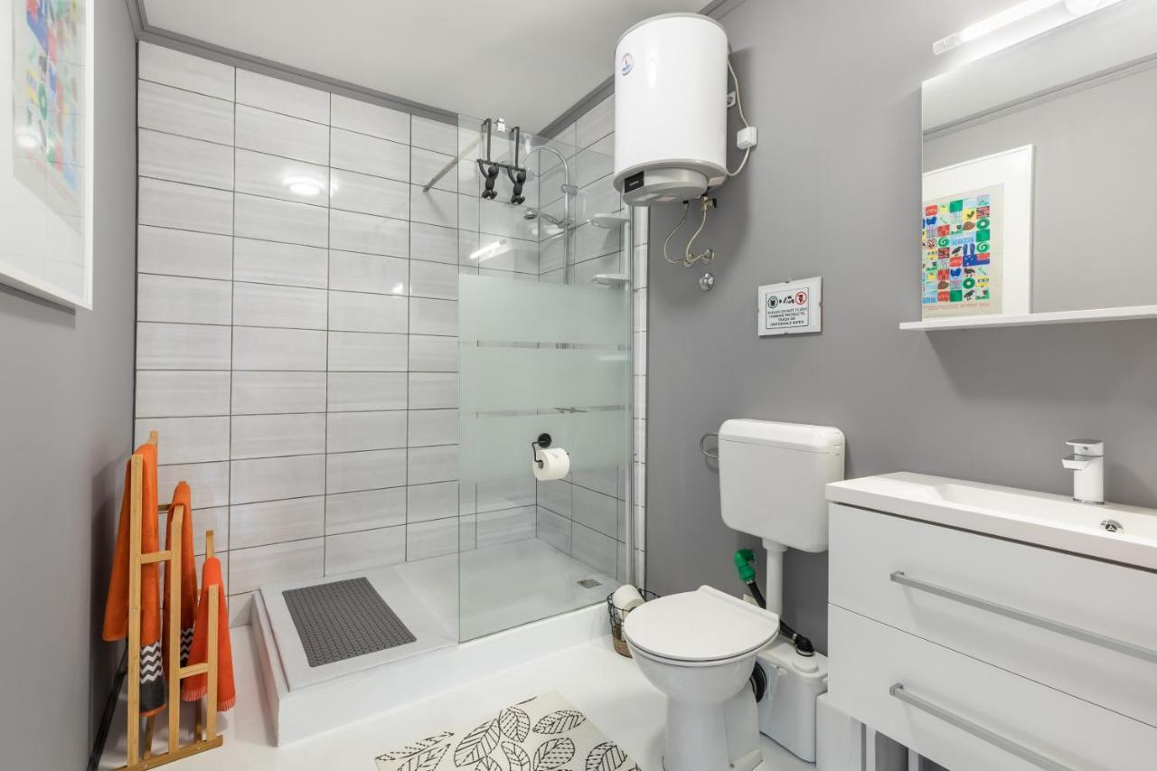 Waterview Apartments - Koru Apartment And Pool Mimice Esterno foto